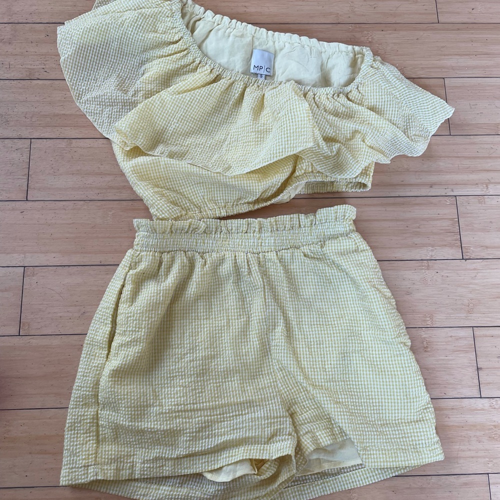 MPC yellow matching top and shorts size small